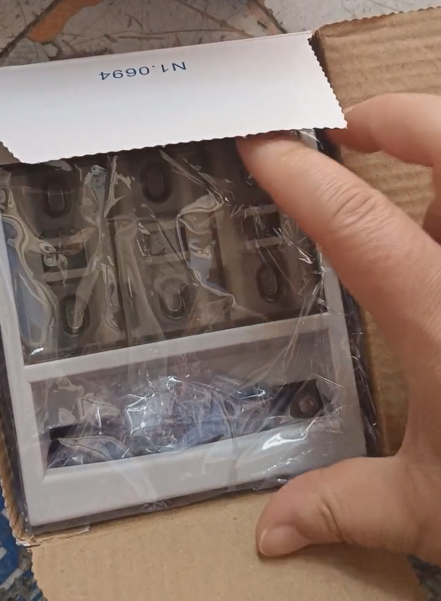 Chint NHR17-63/3  fuse-type isolating switch