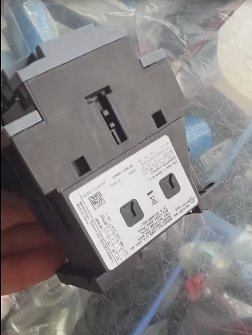 ​Siemens 3RT6027-1AN20 AC contactor