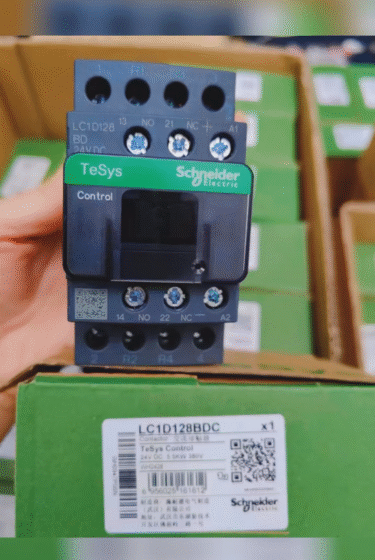 Schneider LC1D128BDC Contactor
