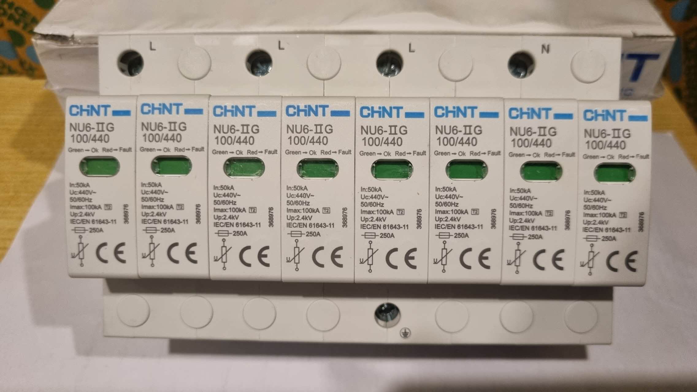 Chint NU6-II G40/440-3P/20KA Surge Protective Device (SPD)