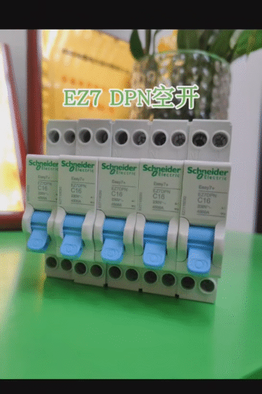 Schneider EZ7DPN-C16 Circuit Breaker (EZ711603G)
