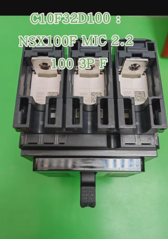 Schneider C10F32D100: ComPacT NSX100F Molded Case Circuit Breaker