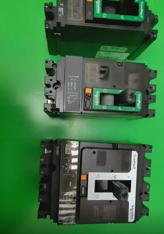 Schneider Electric DC Molded Case Circuit Breakers