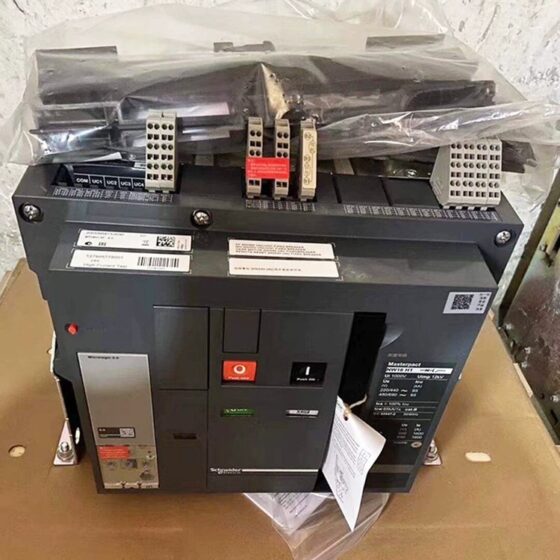  Schneider MT16H1b MIC2.0 1600A-3P Air Circuit Breaker