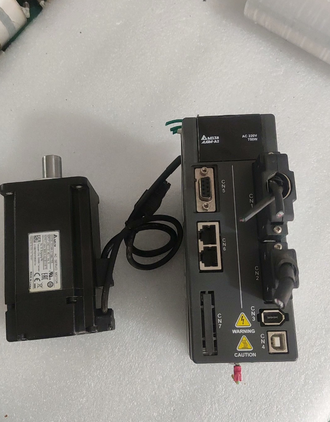 DELTA ASD-A2-0721-M Servo Drive