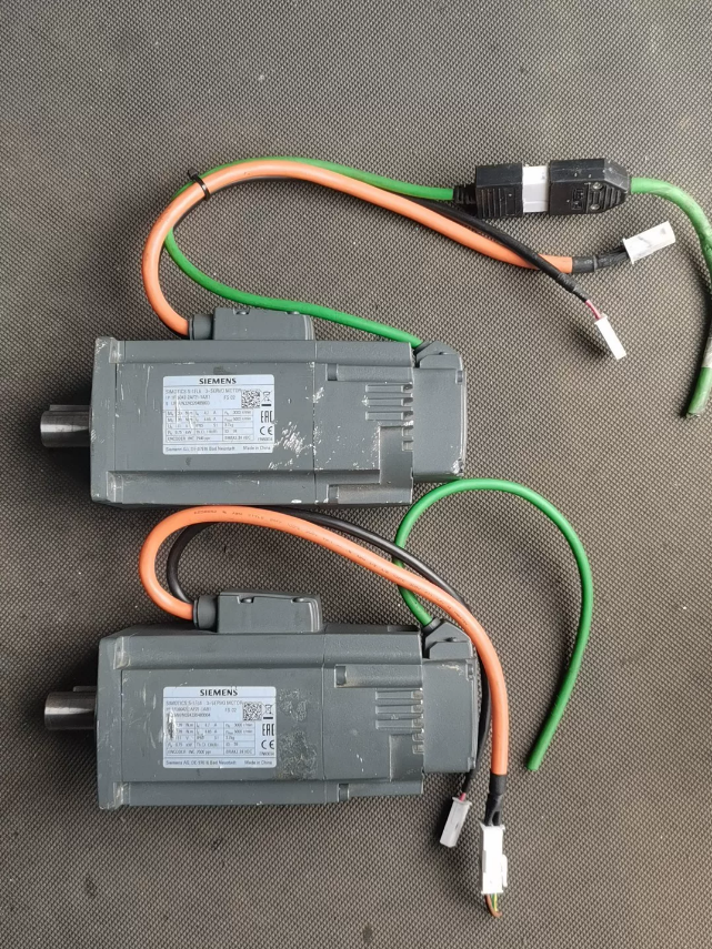  Siemens 1FL6042-2AF21-1AB1 Servo Motor