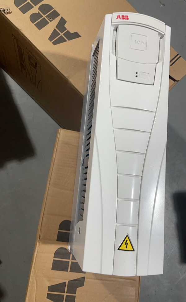ABB Inverter ACS55001023A4