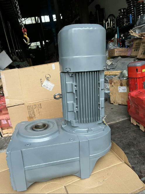 SEW-FA97-GDRE160M4BE20HF Gearmotor