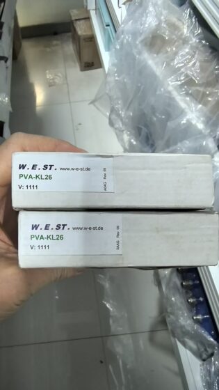The PVA-KL26 is a 12/24 VDC digital signal module / relay module manufactured by KOPPEN & LETHEM of the Netherlands. It is widely used in industrial control and marine applications, integrating a plug-in LED status indicator and RC circuit (for arc suppression and voltage transient protection)