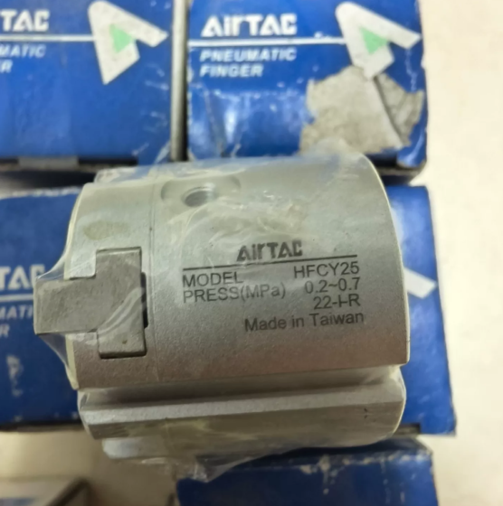 The Airtac HFC series refers to double-acting parallel open-close pneumatic fingers with internal wedge structure. Magnets are pre-installed across the series for magnetic sensor installation. Classified by jaw quantity: 2-jaw (I-type), 3-jaw (Y-type), 4-jaw (X-type), with 7 bore sizes: 16/20/25/32/40/50/63mm.