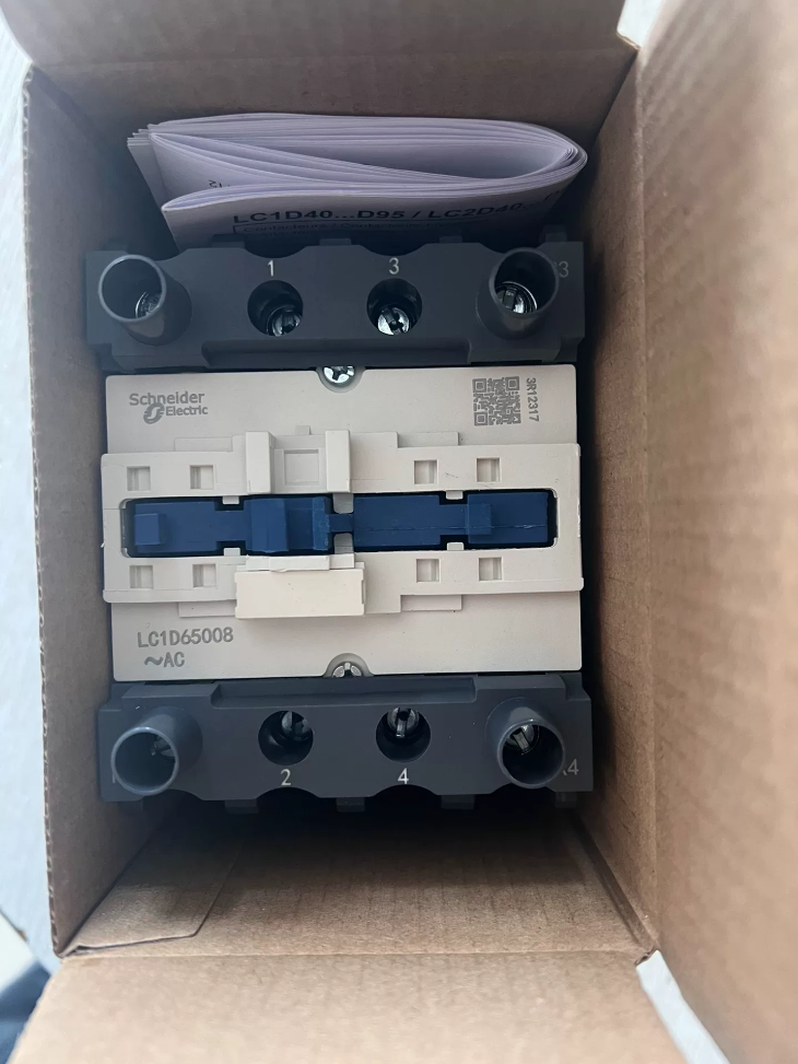 Schneider LC1D65008M7 Contactor
