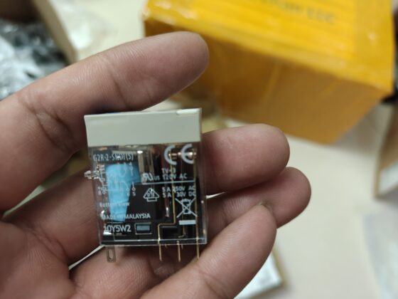 Omron Relay G2R-2-SNDI(S) Mnemonic Rule: G2R series includes 1/2 poles. SNDI integrates LED, freewheeling diode and test button. (S) equips mechanical indicator and nameplate. Select correct AC/DC voltage.