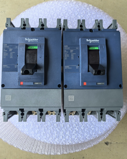 Schneider EZD400E-3P-250A Molded Case Circuit Breaker