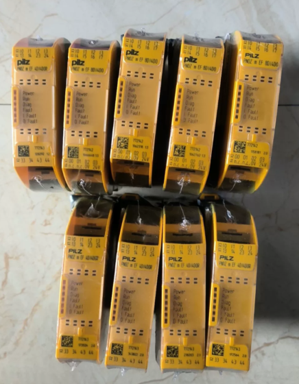 PILZ 772140 / 772142 / 772143 (PNOZ X2) Safety Relays All three models are PILZ PNOZ X2 compact basic safety relays, belonging to PILZ classic X series. They are designed for safety circuit monitoring of industrial equipment, PILZ 772140 / 772142 / 772143 (PNOZ X2) Safety Relays All three models are PILZ PNOZ X2 compact basic safety relays, belonging to PILZ classic X series. They are designed for safety circuit monitoring of industrial equipment,