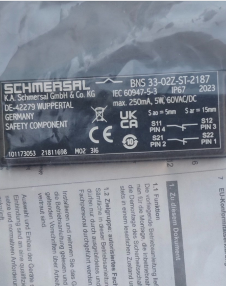 Schmersal BNS33-02Z-2187 Coded Magnetic Safety Sensor BNS 33-02Z-2187 (Order No.: 101128792)