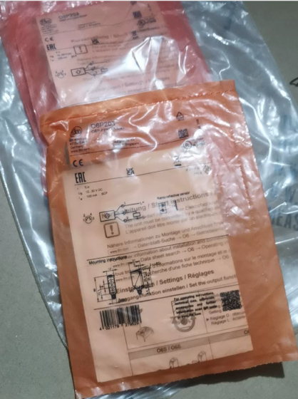IFM O6P203 Retro-reflective Photoelectric Sensor