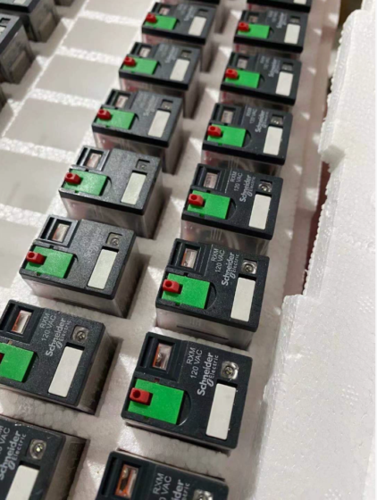 RXZE2M114M 24 RMB Schneider-RXM4AB2F7 78RMB RXZE2M114M 24 RMB Schneider-RXM4AB2F7 78RMB