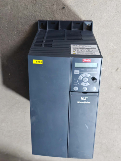 Featuring compact structure, high-efficiency control and reliable performance, Danfoss FC-051P18KT4E20H3BXCXXXSXXX inverter delivers outstanding performance in fields including fans & water pumps, material handling, food & textile industry, water treatment,
