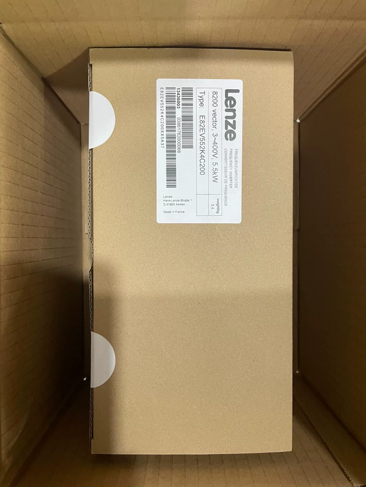Lenze E82EV552K4C Inverter