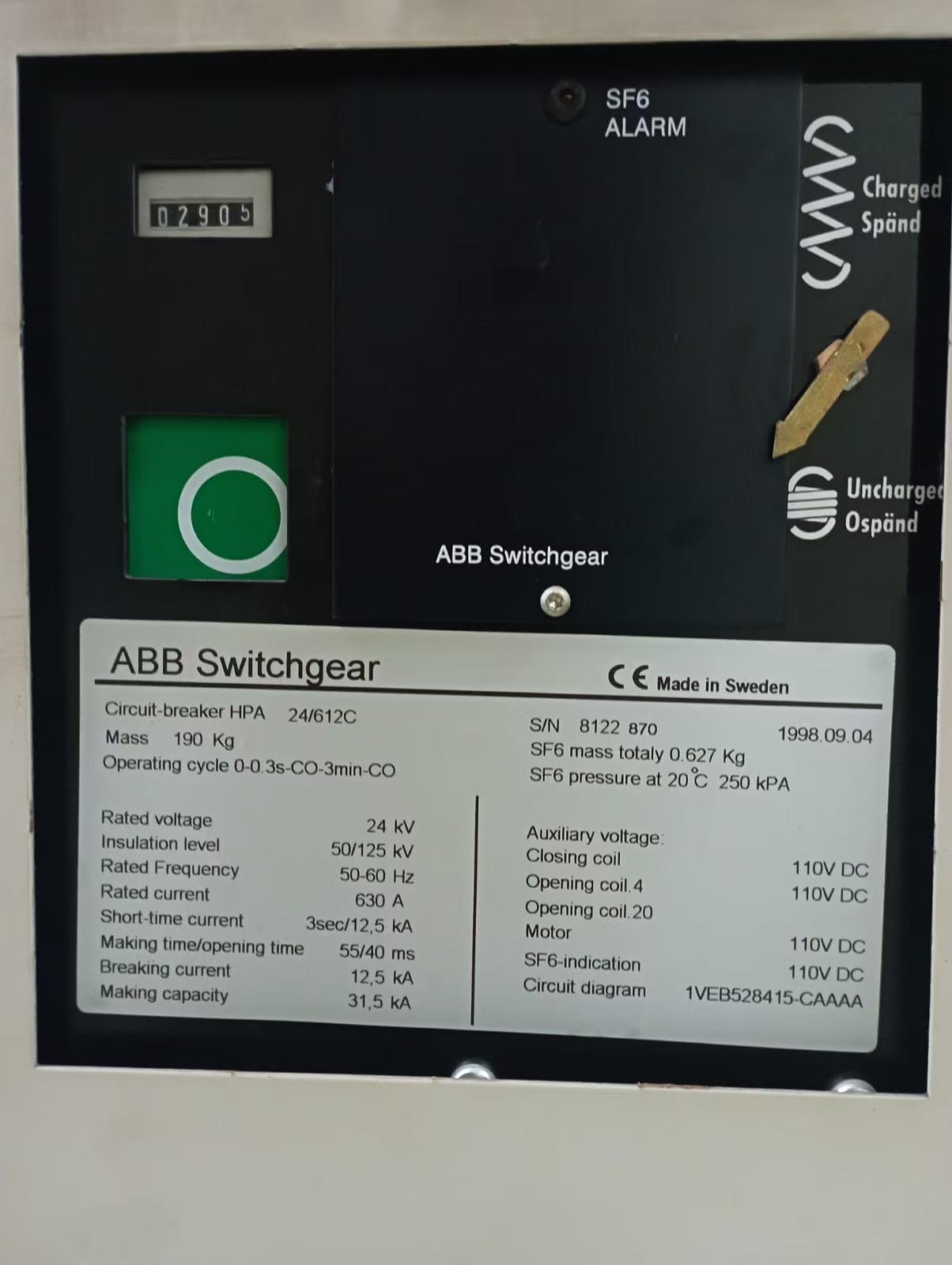 ABB HPA24/612C is a 24kV indoor SF6 medium voltage circuit breaker with rated current 630A and rated short-circuit breaking current 12.5kA. It is compatible with SafeSix switchgear and has been discontinued. The recommended replacement models are VD4-24/630-16 and HD4-24/630-16.