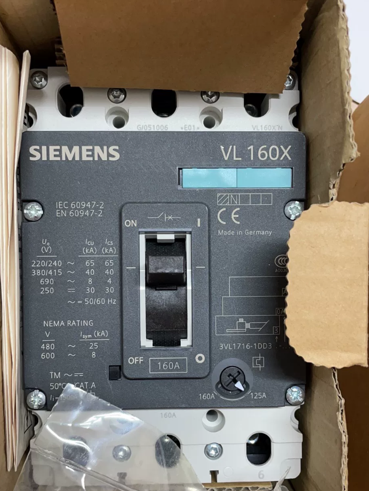 Siemens 3VL9431-7DC30 MCCB