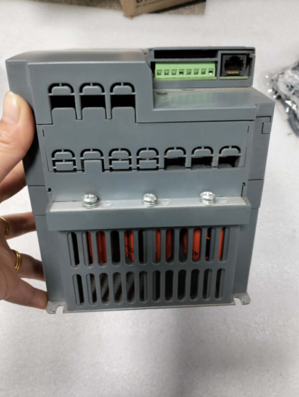 Schneider ATV310HU75N4E Variable Frequency Drive