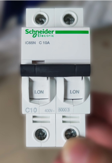 Schneider A9F18210 Product family code for Acti9, Schneider’s standard low-voltage distribution series