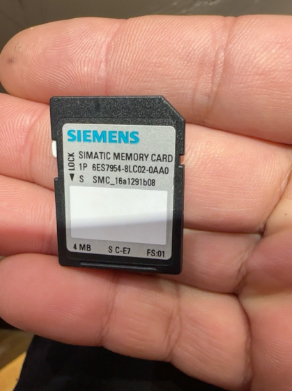 6ES7954-8LC02-0AA0 SIEMENS SIMATIC SMC Memory Card This is an industrial-specific SIMATIC Memory Card (SMC) adopting 3.3V industrial Flash with 4MB capacity. It is exclusively designed for S7-1200, S7-1500 PLCs as well as SINAMICS G/S/V series inverters and servo drives. 6ES7954-8LC02-0AA0 SIEMENS SIMATIC SMC Memory Card This is an industrial-specific SIMATIC Memory Card (SMC) adopting 3.3V industrial Flash with 4MB capacity. It is exclusively designed for S7-1200, S7-1500 PLCs as well as SINAMICS G/S/V series inverters and servo drives.