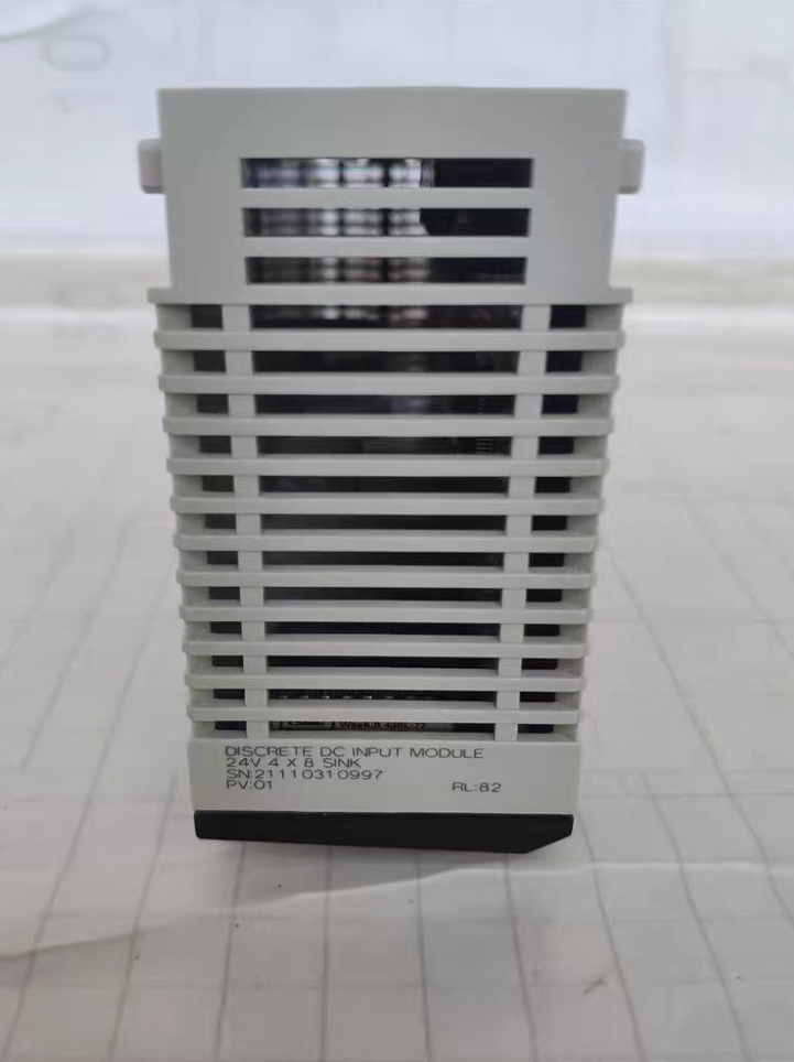 Schneider 140DDI35300