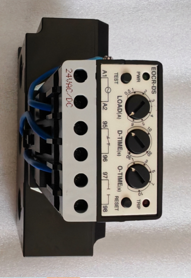 Schneider 3CT-H3-300-C Integrated 3-Phase Current Transformer