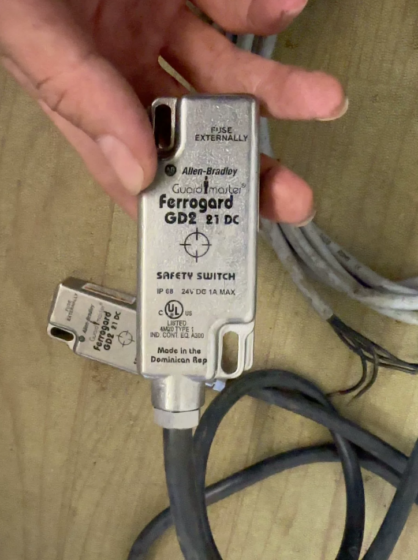 Allen‑Bradley 440N‑G02143 Guardmaster Ferrogard GD2 Non‑Contact Safety Switch
