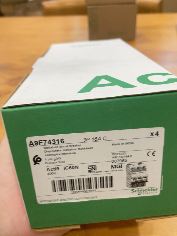 Schneider A9F74316 iC60N Miniature Circuit Breaker