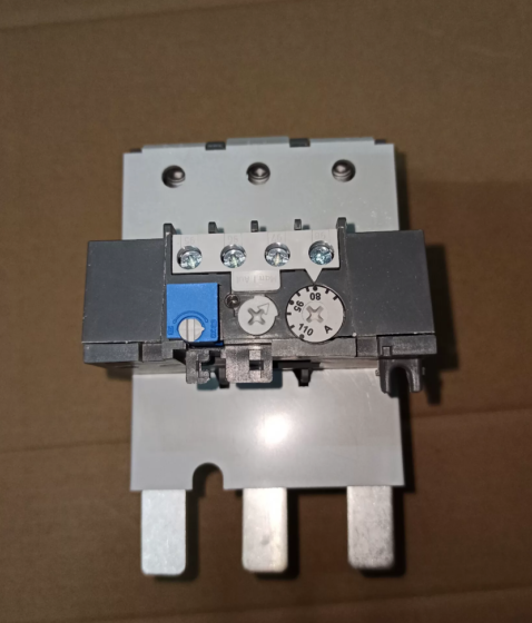 รีเลย์โอเวอร์โหลดความร้อน ABB TA110DU110 ABB Thermal Overload Relay TA110DU110