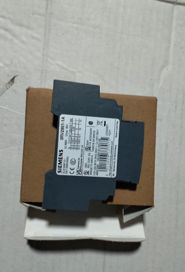 Siemens 3RV2901-1A โมดูลหน้าสัมผัสเสริมแบบติดตั้งด้านข้าง Siemens 3RV2901-1A Side-Mounted Auxiliary Contact Module