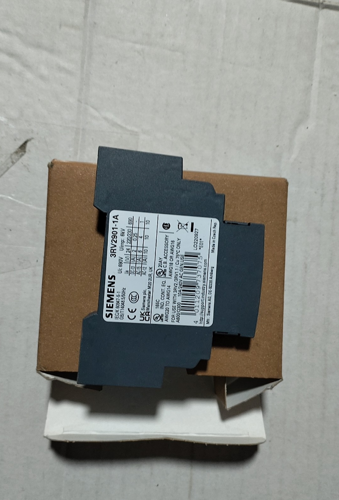Siemens 3RV2901-1A 측면 장착형 보조 접점 모듈