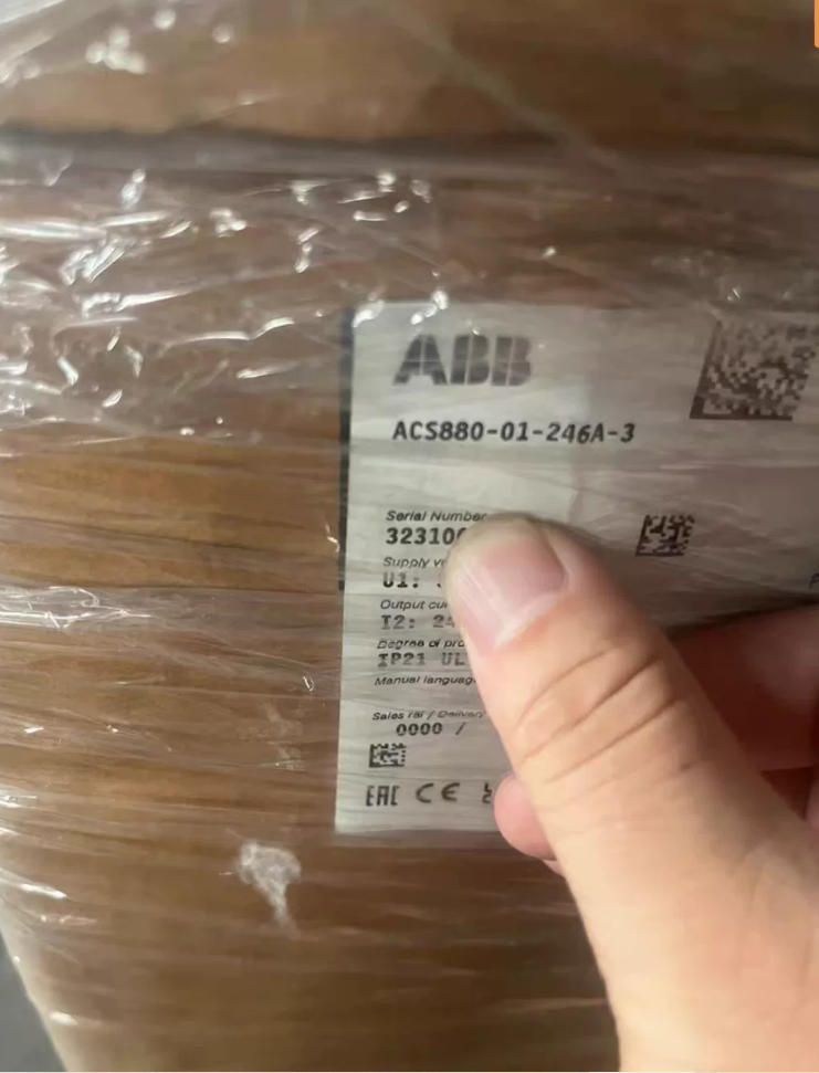 ABB ACS880-01-246A-4 ไดรฟ์ความถี่ตัวแปร