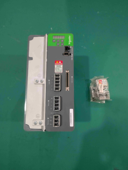 Schneider LXM26DU45M3X AC Servo Drive Schneider LXM26DU45M3X AC Servo Drive