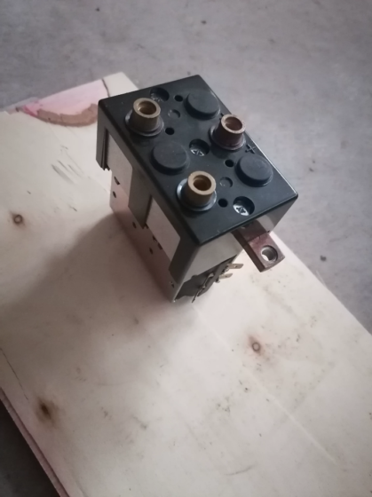 DC182B-537T Albright DC Reversing Contactor
