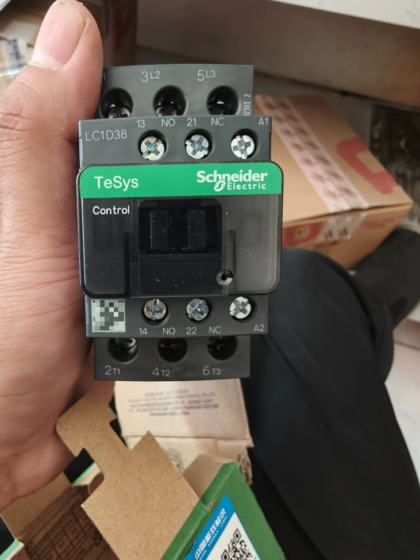 Schneider LC1D38M7C Contactor LC1D38M7C, TeSys‑D (Deca) 3‑pole AC Contactor, Domestic Chinese Standard Version