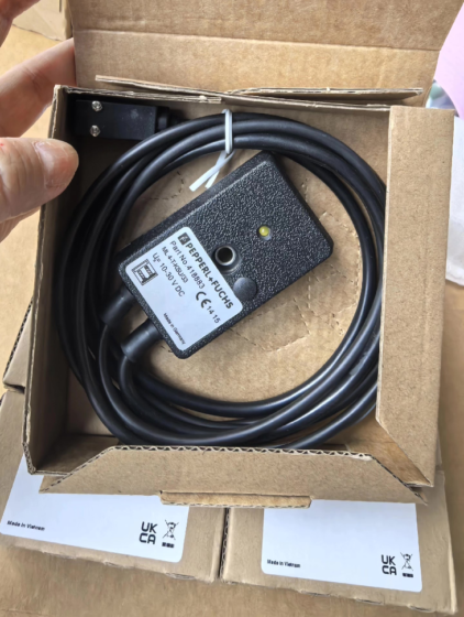Pepperl+Fuchs 418883（Order No.: ML4‑T‑KSU/33）Discontinued by manufacturer (Obsolete). No brand‑new OEM supplies available; only used/refurbished units circulate in the market.