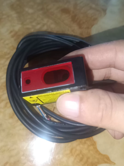 Panasonic HG‑C1100‑P CMOS Micro Laser Displacement Sensor