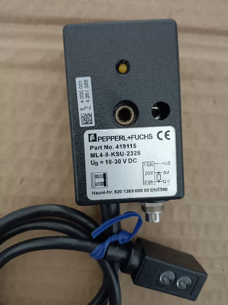 Pepperl+Fuchs ML4-8-KSU-2325 Photoelectric Sensor
