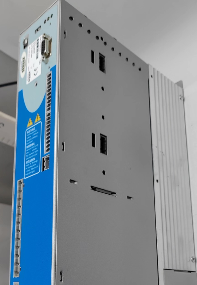 LTi-LUST CDE32.004.C2.3 Servo Drive