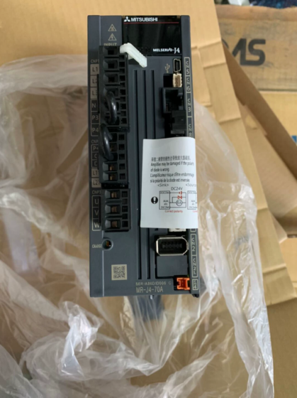 Mitsubishi MR‑J4‑70A Servo Amplifier
