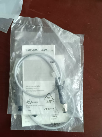 FESTO SME‑8M‑DS‑24V‑K‑0.3‑M8D Cylinder Magnetic Switch FESTO SME‑8M‑DS‑24V‑K‑0.3‑M8D Cylinder Magnetic Switch