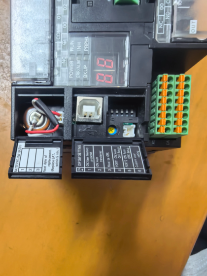 OMRON CP1H‑XA40DR‑A‑EDU CPU Unit with Built‑in Analog I/O, リレー出力, Educational Training Version OMRON CP1H‑XA40DR‑A‑EDU CPU Unit with Built‑in Analog I/O, Relay Output, Educational Training Version