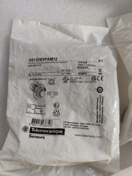 Telemecanique XS130B3PAM12 Inductive Proximity Sensor