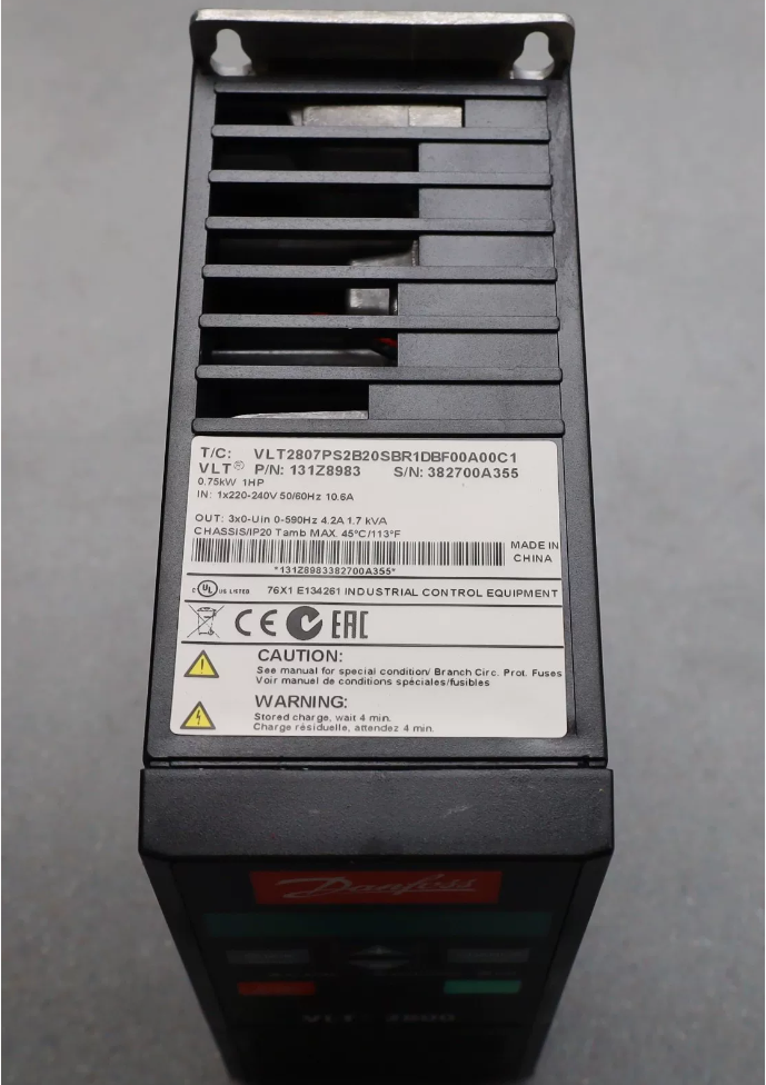 Danfoss VLT2807 Compact Frequency Converter