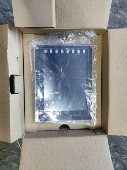 Fuji HAKKO MONITOUCH V810iCN‑080 Resistive Touch‑Screen HMI