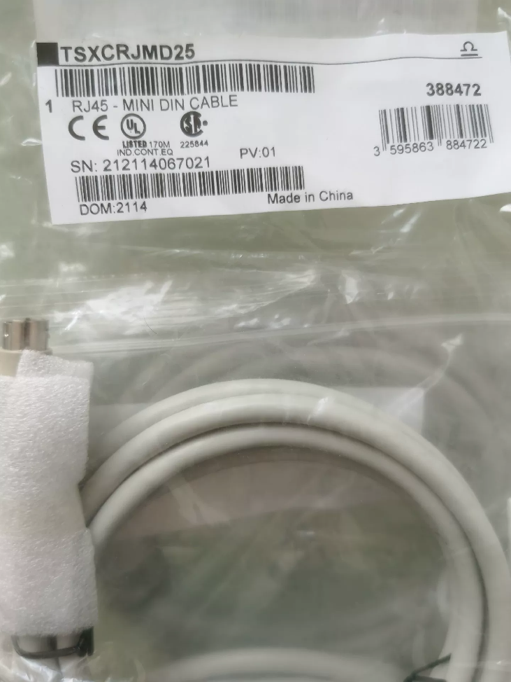 Schneider TSXCRJMD25 PLC Programming Communication Cable
